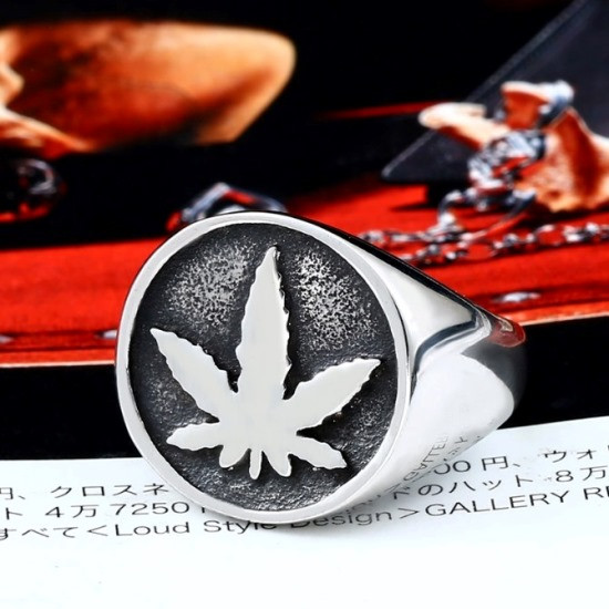 Чоловіча друк з нержавіючої медичної сталі «Marijuana» (р 20.0)
