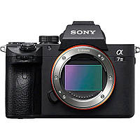 Бездзеркальний фотоапарат Sony Alpha A7 III Body Black (ILCE7M3B.CEC) UA [87425]