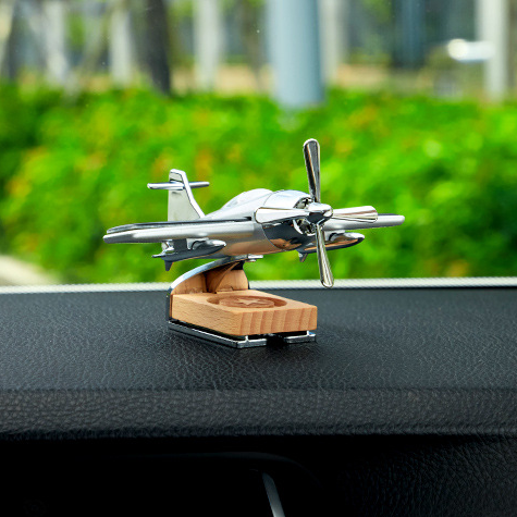 Тримач для ароматизатора в авто на сонячній батареї у комплекті аромат "Гірський дощ", фото 1