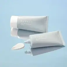 Зволожуючий сонцезахисний крем з рослинним скваланом Needly Vegan Mild Moisture Sun SPF 50+ PA++++, Пробник