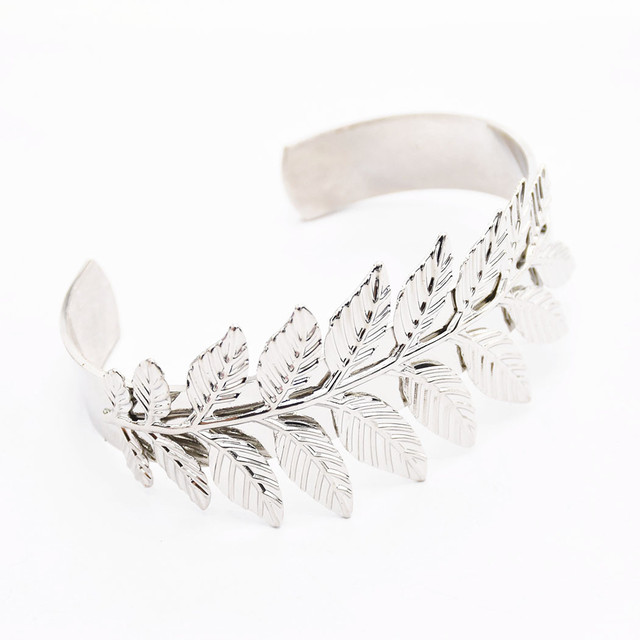Браслет с лиственным узором серебристый Браслет с лиственным узором серебристый
