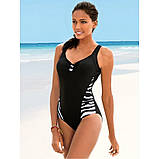 Купальник жіночий суцільний великих розмірів чорний зі світлими вставками, фото 3