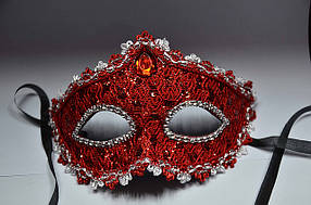 Маска карнавальна червона
