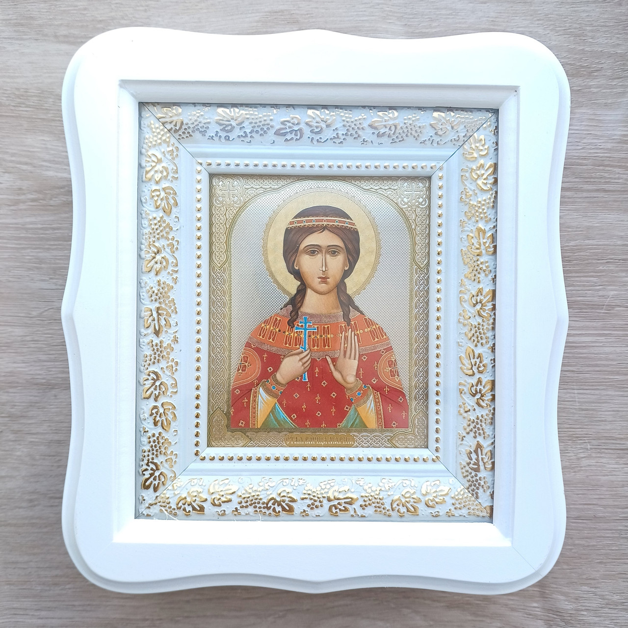 Ікона Марина свята мучениця, лик 10х12 см, у білому фігурному дерев'яному кіоті