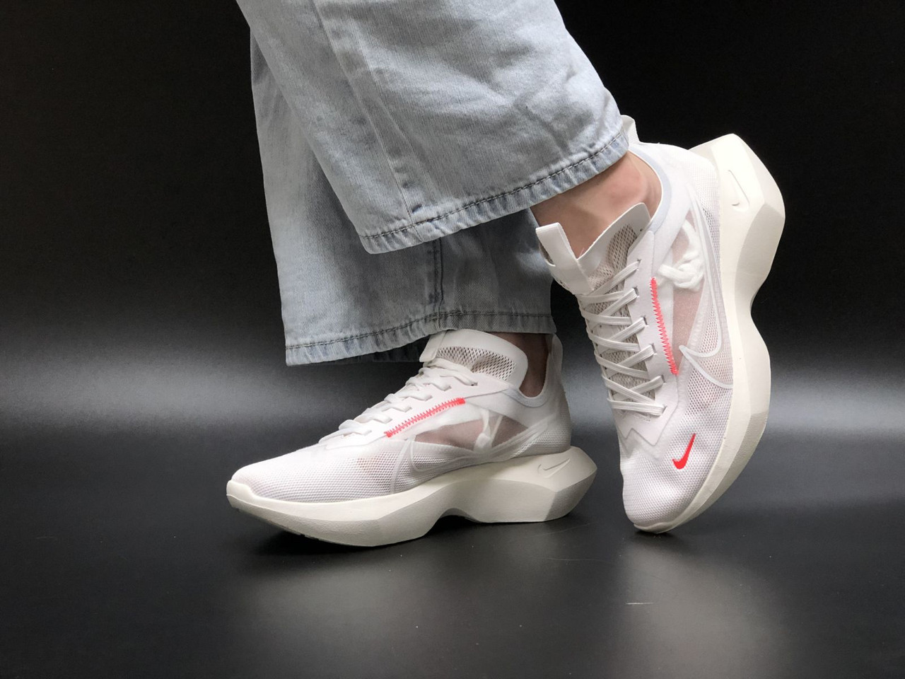Жіночі кросівки весна літо білі Nike Vista Lite. Кроси для жінок Найк Віста Лайт білі весна літо