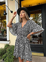 Черный женский летний свободный комбинезон-шорты из штапеля с геометрическим принтом
