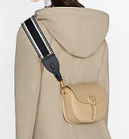 Бежевая кожана сумка Dior Bobby Диор бобби
