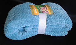 Двоспальні ковдри зі складу.