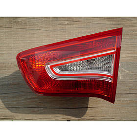 Kia Sportage 2011-2013 Задній правий ліхтар у кришку багажника Новий Оригінал
