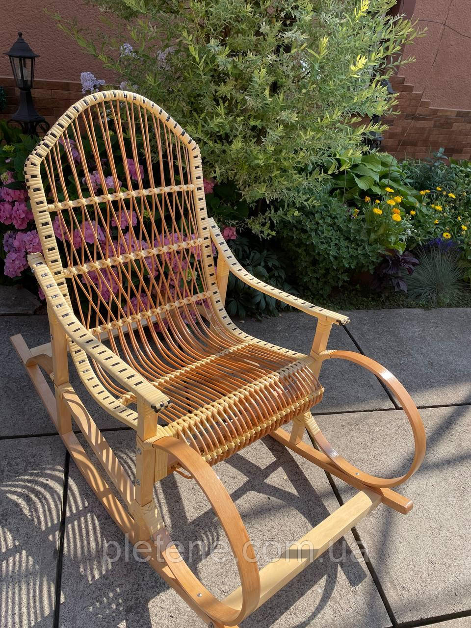 Крісло-качалка бежевий ротанг
Х-No3, фото 1