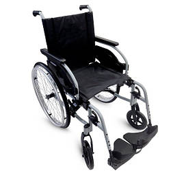 Інвалідний візок крісло Action 1R Invacare для інвалідів літніх дорослих