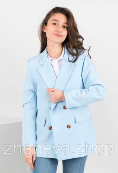Піджак блакитний жіночий стильний на ґудзиках