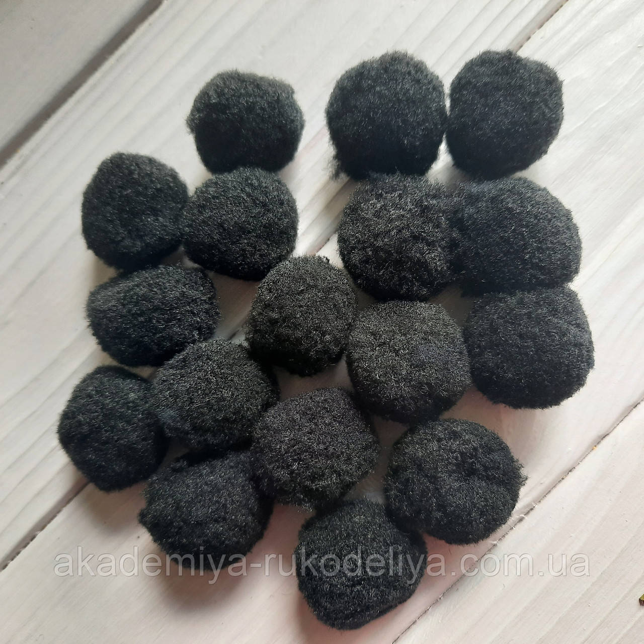 Кульки — помпони чорні D — 3 см, 10 шт., фото 1