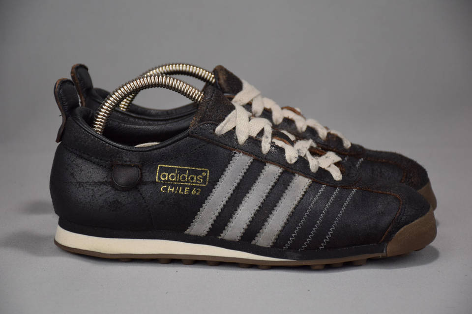Adidas chile 62 trainers size 8 online