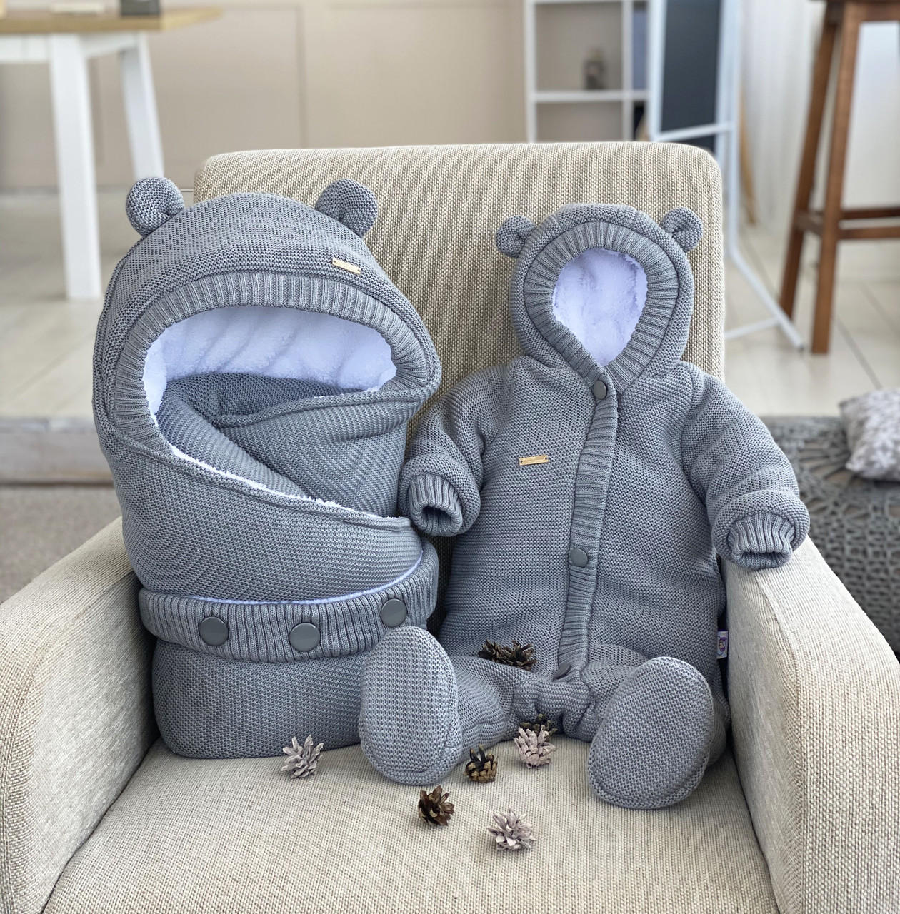 Зимовий комплект на виписку (конверт + комбінезон) Мишутка розмір 68 см Kid's Fantasy Сірий
