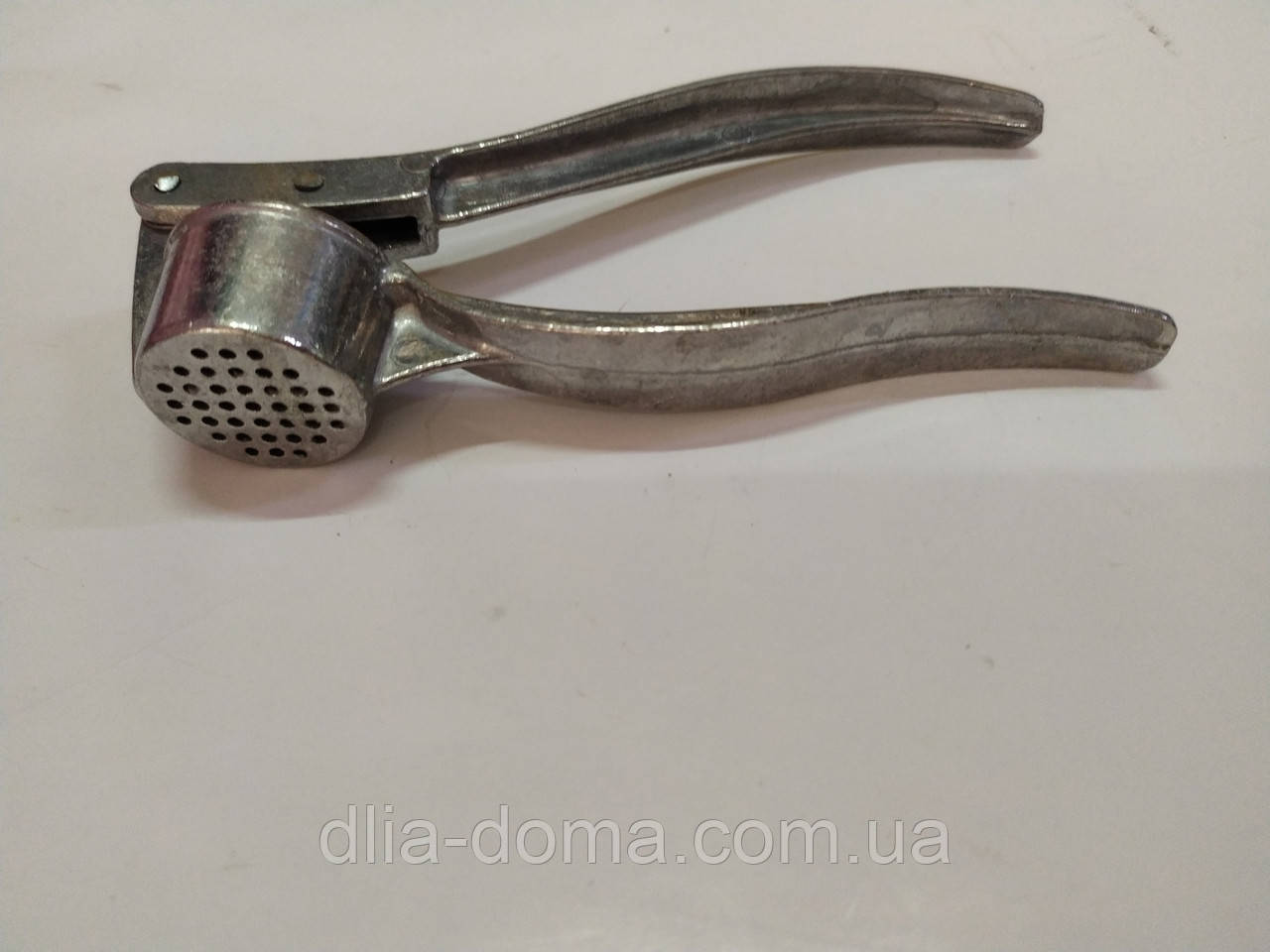 Чесночница металлическкая круглая