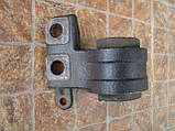 Подушка кріплення двигуна верхня B45539064 Mazda 323 BG 1989 - 1994 гв. 1.7 d PN, фото 2