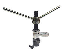 Пристрій для стиснення пружини клапана на вантажному автомобілі SCANIA 7685 JTC