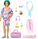 Лялька Барбі Extra Fly Ken з дорожнім одягом і аксесуарами в пляжній тематиці, фото 2