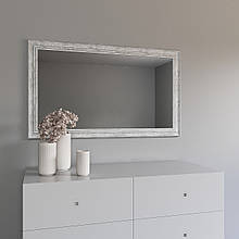 Дзеркало настінне в багеті 122х72 Біле з патиною срібла Black Mirror для салону краси