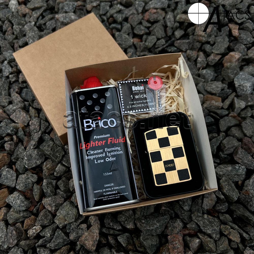 Бензинова запальничка Zorro "Квадро" на подарунок + комплектуючі в комплекті