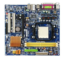 Материнська плата комплект Gigabyte M61-VME-S2+Phenom X3 8600B+4Gb