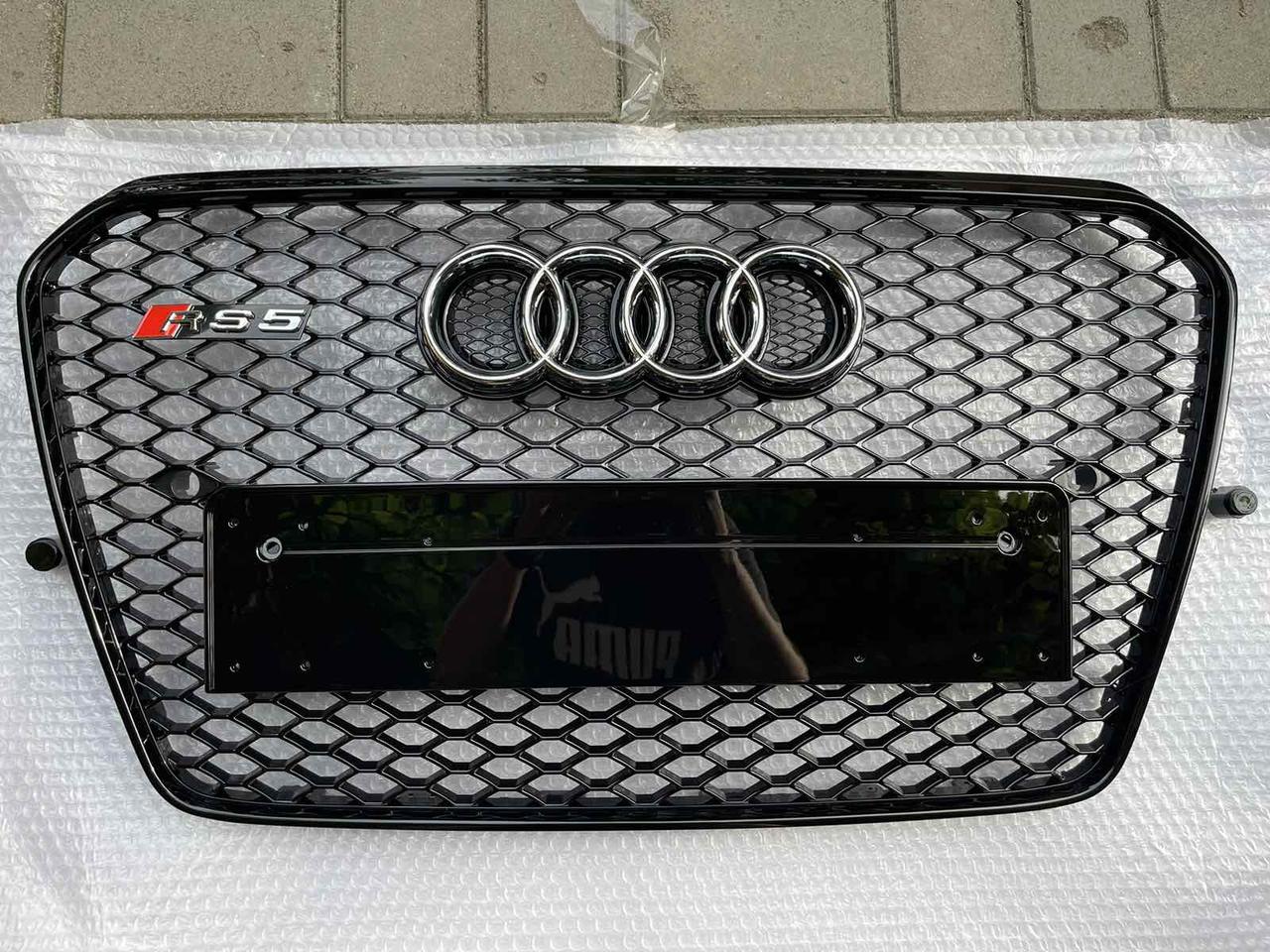 Решітка радіатора Audi A5 8T (12-15) рестайлінг стиль RS5 (чорний глянець), фото 1