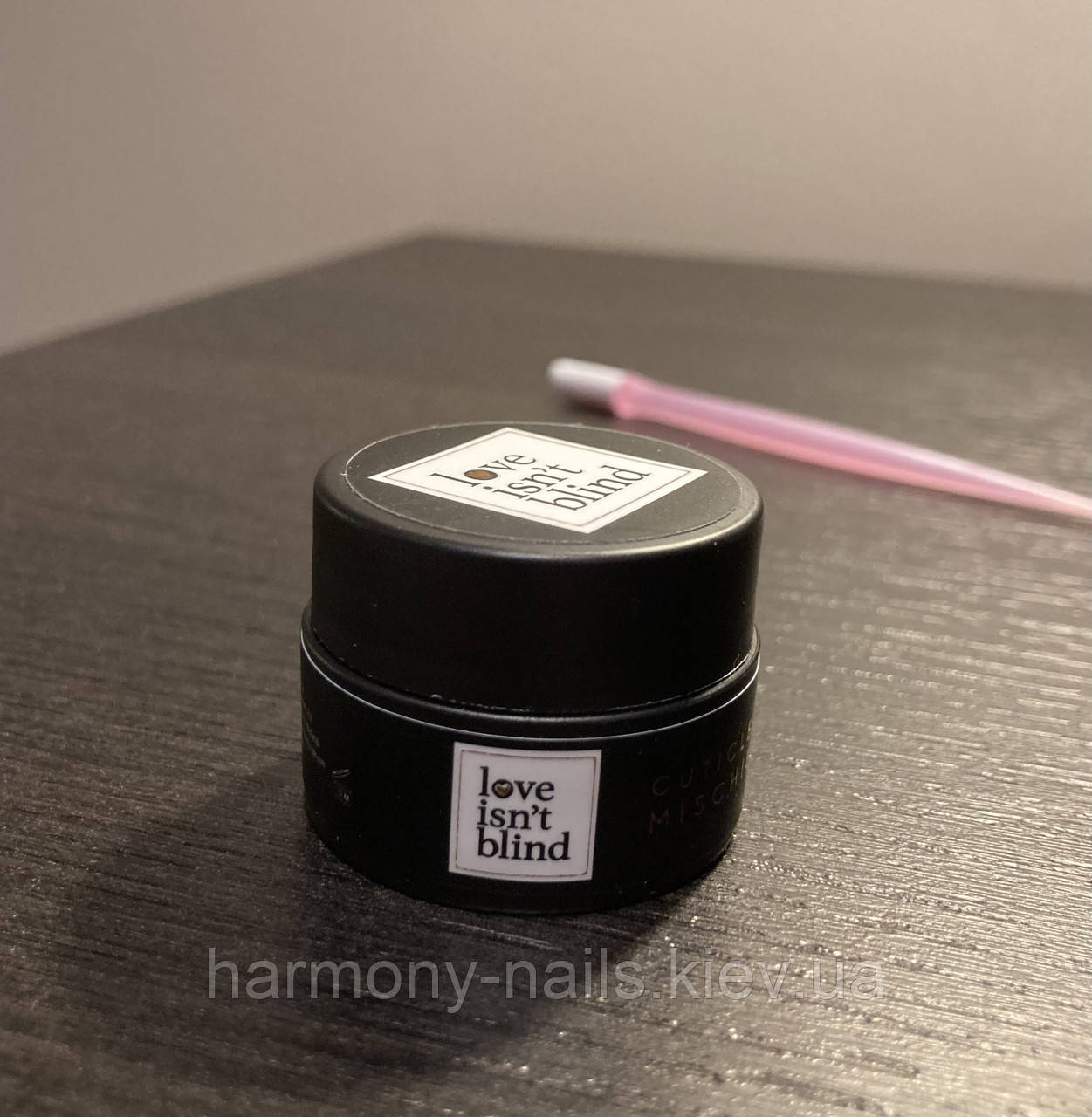 Крем-бальзам для нігтів Love isn't Blind - Cuticle Balm Mischievous, 7г