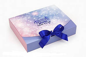 Подарункова коробка Різдво 25х20х5 см