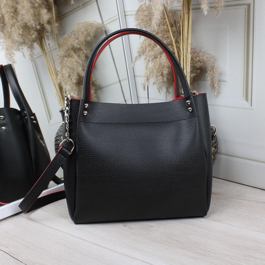 Сумка жіноча красива невелика класична чорна з червоним шкірзам