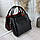 Сумка жіноча красива невелика класична чорна з червоним шкірзам, фото 5