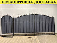 Ворота кованые из профнастилом