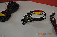 Камера заднего вида универсальная цветная Е303+6 м кабеля с розметкой влагозащитная с диодной подсветкой