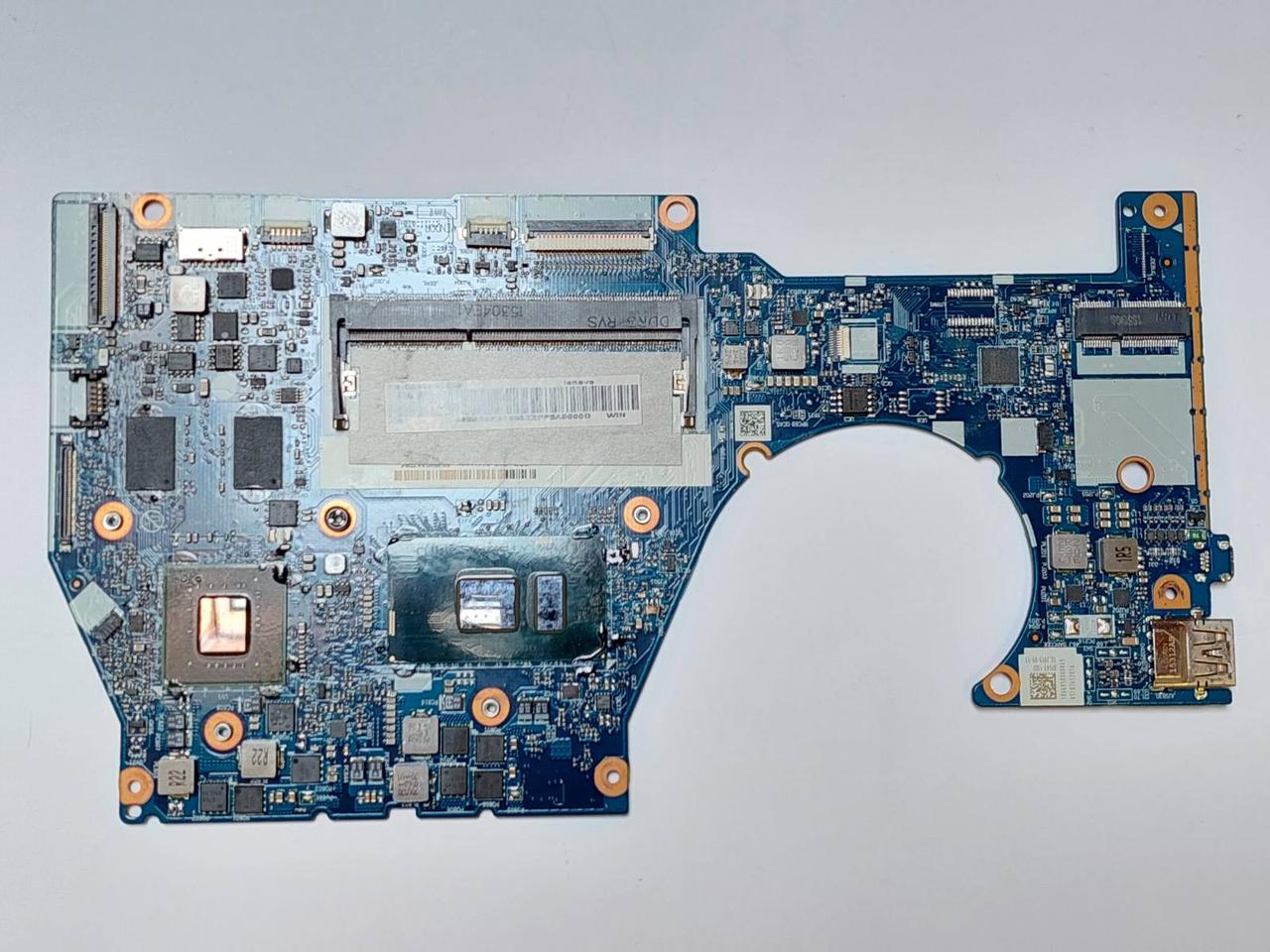 Б/В Материнська плата для ноутбука Lenovo Yoga 700-14ISK BYG43 NM-A601 (НЕСПРАВНА)