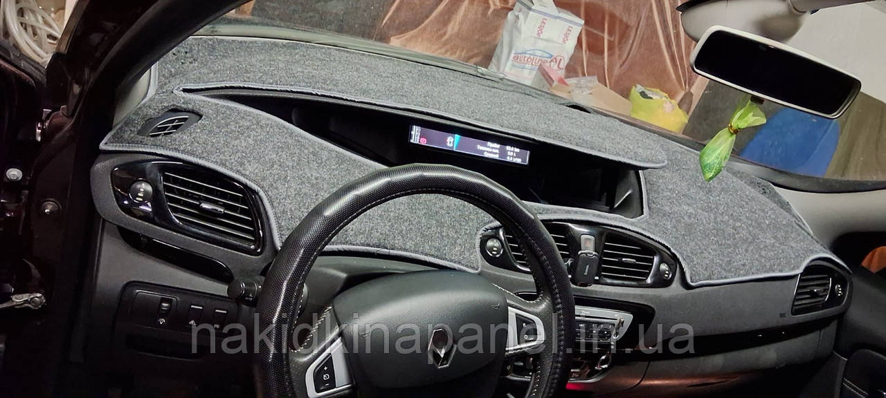 Накидка на панель приладів RENAULT Grand Scenic 3 пок 2009-15