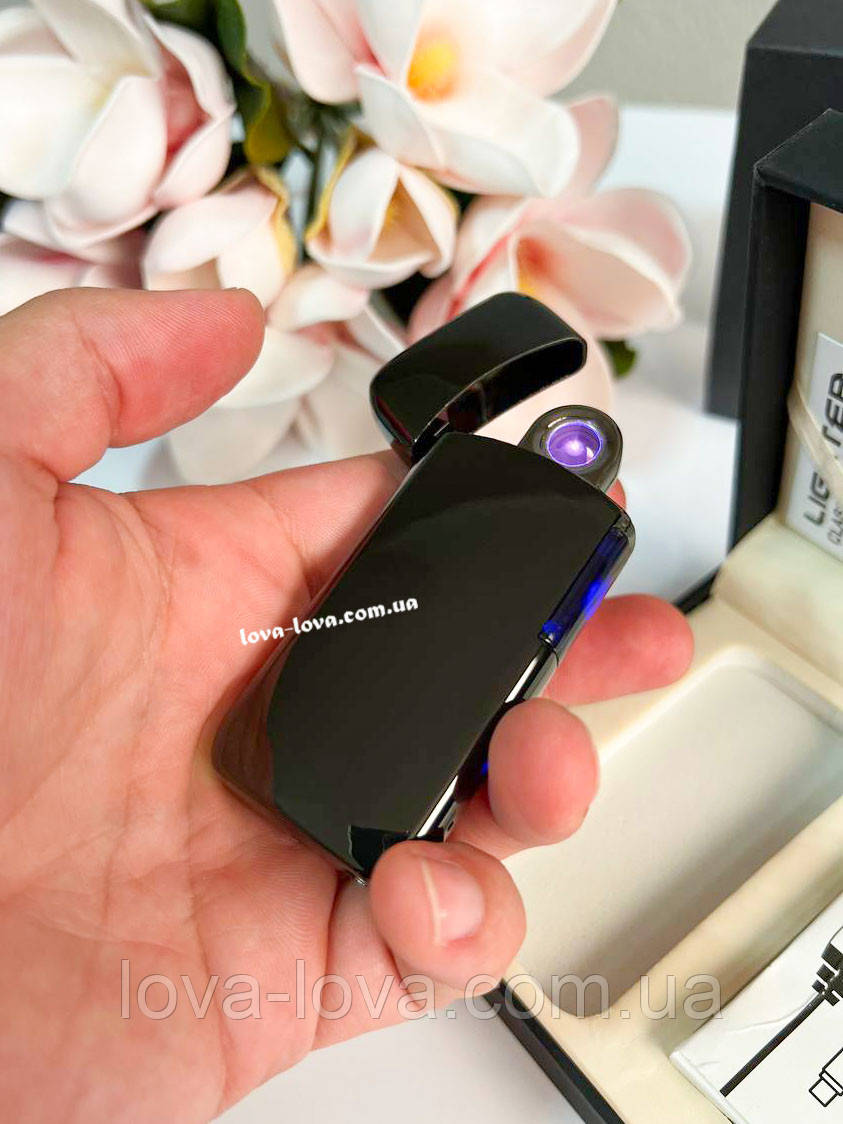 Сенсорна електроімпульсна USB-запальничка з вітрозахистом у фірмовому пакованні в подарунок курцеві