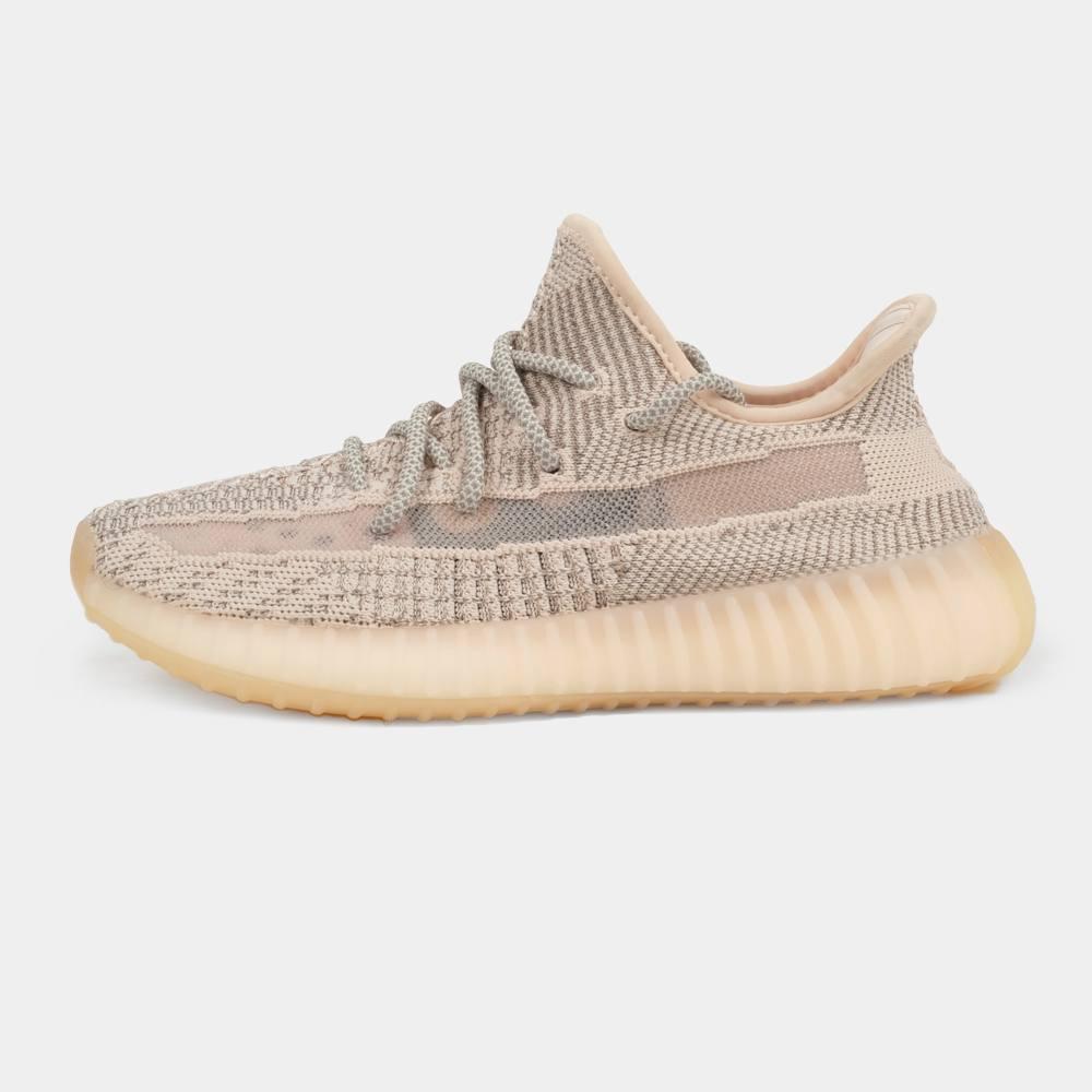 Пудрові жіночі кроссівки Adidas Yeezy 350 Synth. Світлі кросси для дівчат Адідас Ізі 350.