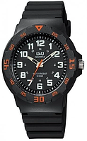 Наручний чоловічий спортивний водонепроникний годинник Q&Q VR18J008Y чорний на поімерному ремінці