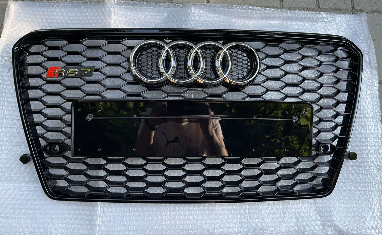 Решітка радіатора Audi A7 (10-15) тюнінг стиль RS7 (чорний глянц)