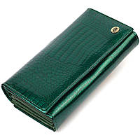 Лакированный женский кошелек с блоком для визиток из натуральной кожи ST Leather зеленый