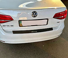 Накладка на бампер з загином для Volkswagen Jetta з 2011 р. (Nataniko Carbon)