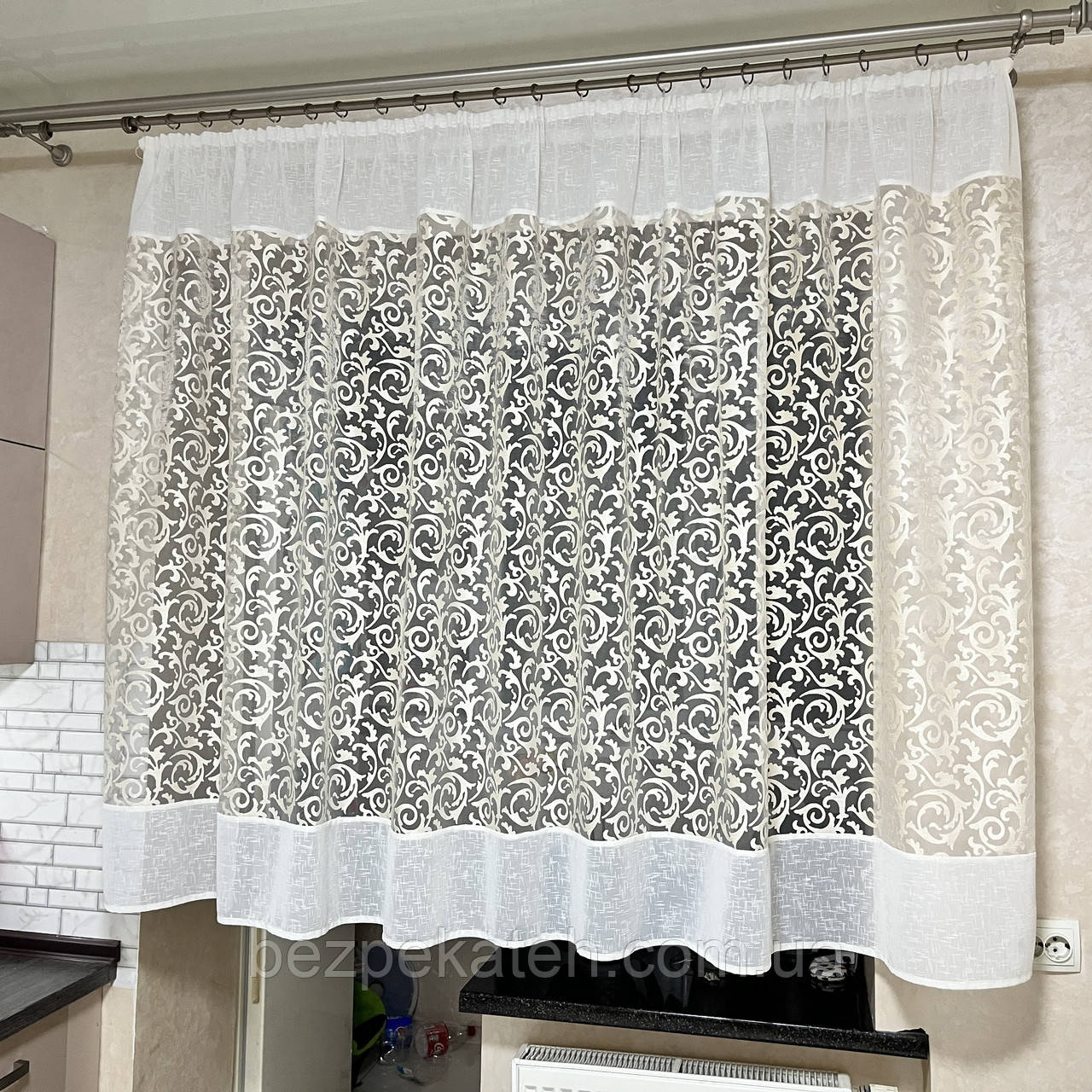 Красивая короткая тюль. Тюль на кухню. Красивая кухонная тюль ...