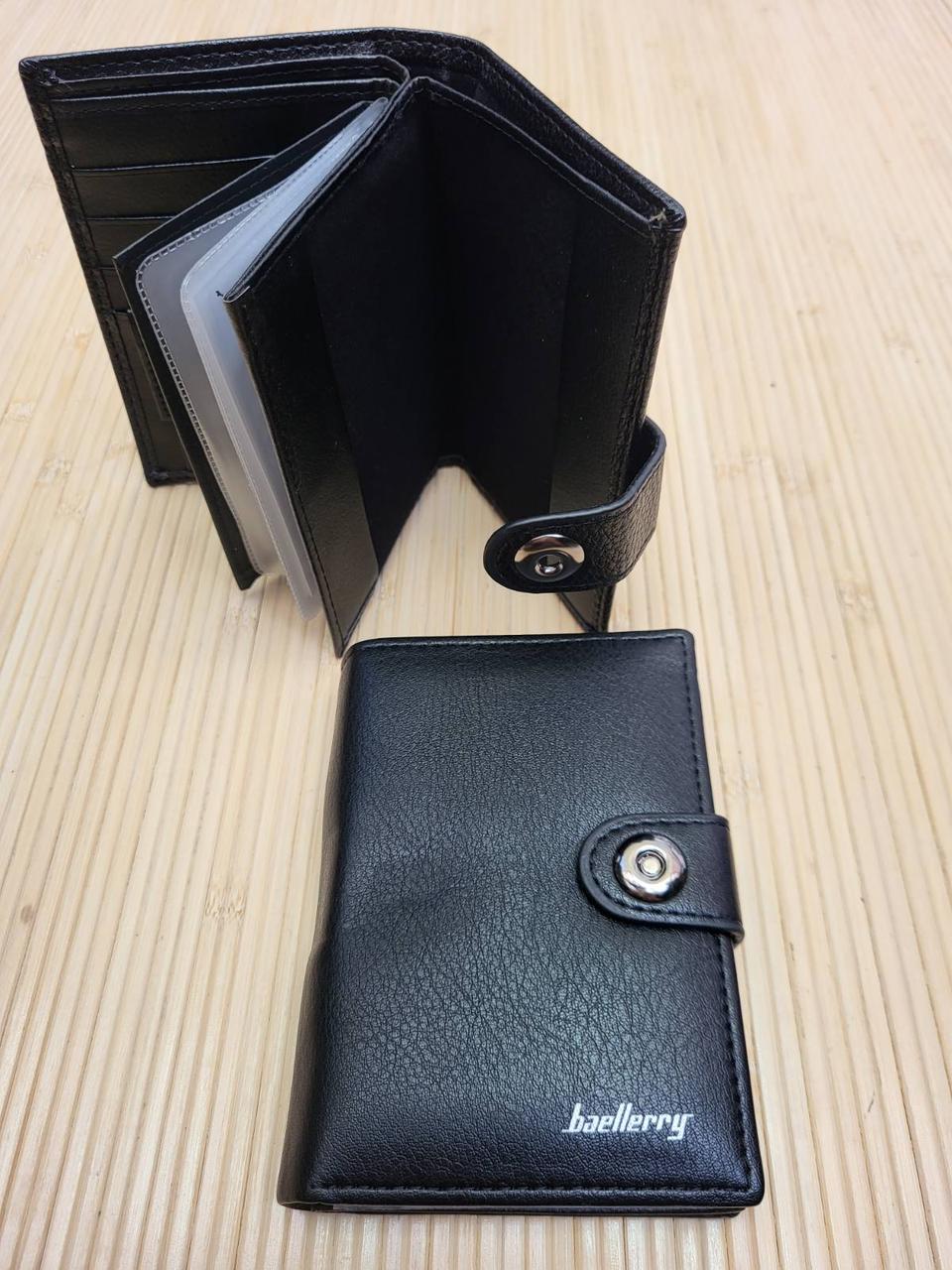 Вертикальний чорний чоловічий гаманець з екошкіри