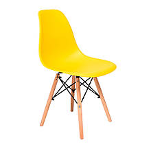 Яскравий стілець жовтого кольору для кухні, кафе на дерев'яних ніжках Жаклин ПЛ Jacqueline, ТМ Richman