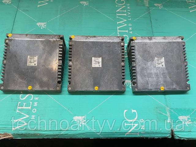 LIEBHERR 566 Контролер