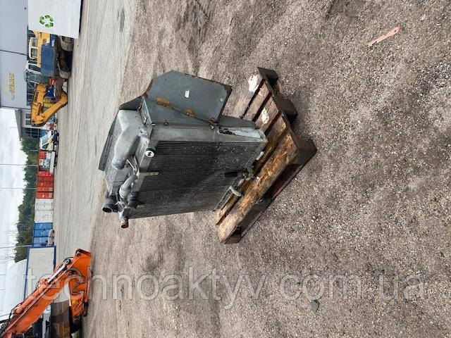 LIEBHERR A 316 Радіатор охолодження, фото 1
