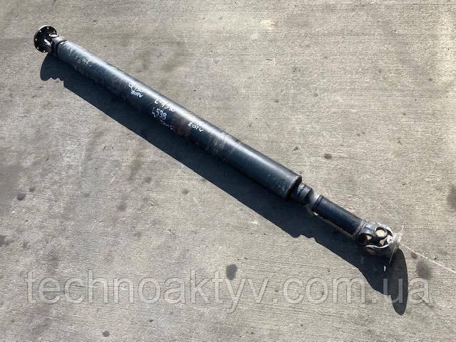 LIEBHERR L 538 Привідний вал