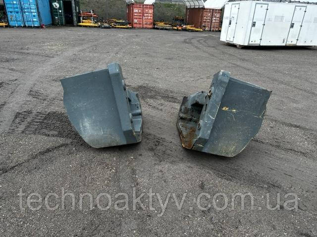 LIEBHERR L 556 Баласт
