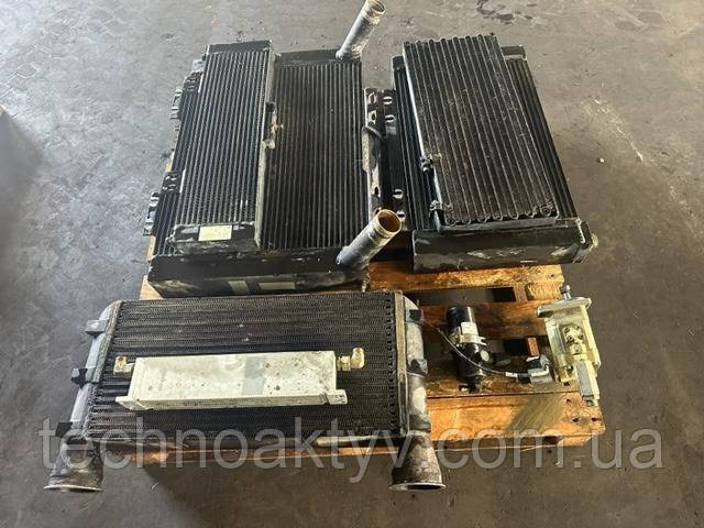 LIEBHERR L 556 Охолоджувачі, фото 1