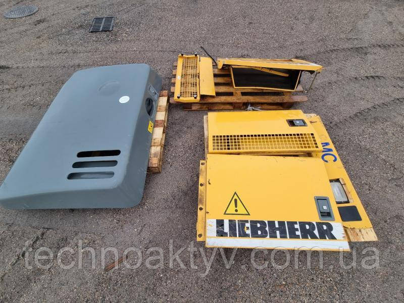 LIEBHERR R 904 C Заслонки